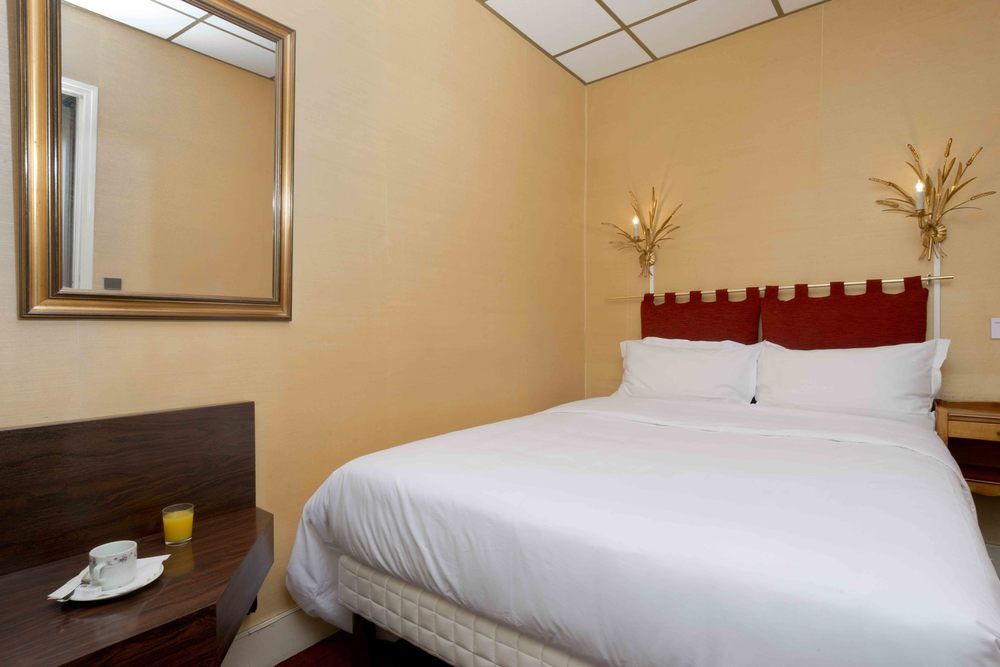 Hotel Courcelles Mederic Paris Exterior foto