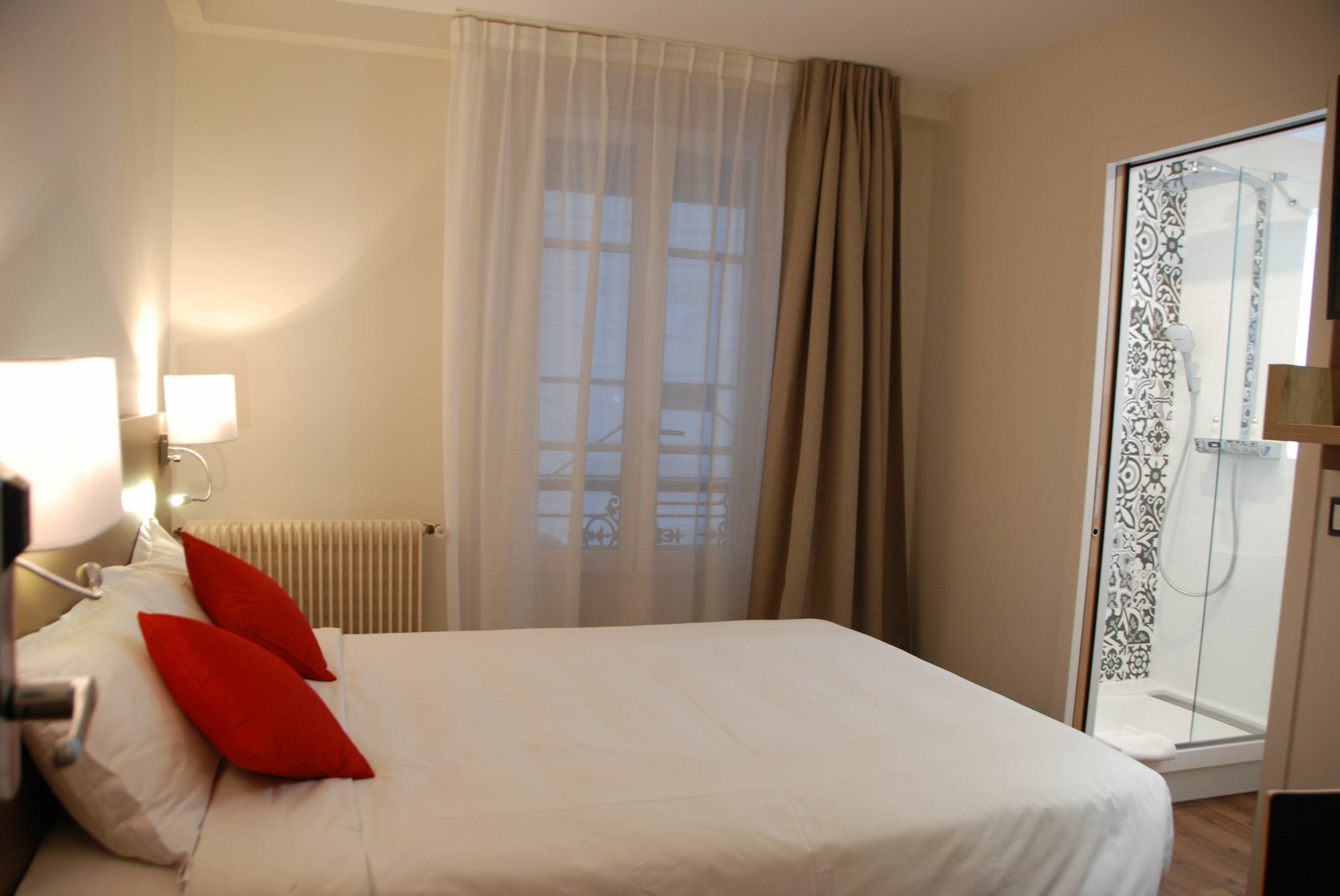 Hotel Courcelles Mederic Paris Exterior foto